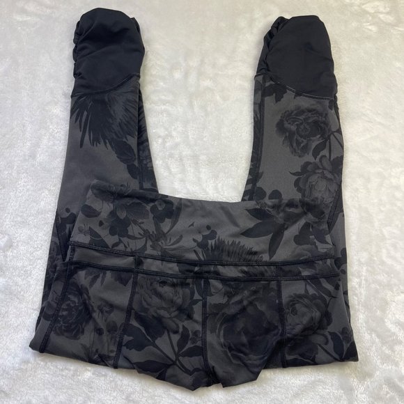 Lululemon Practice Daily Crop Leggings Women's Size 6 Brisk Bloom Black Soot - Picture 10 of 14